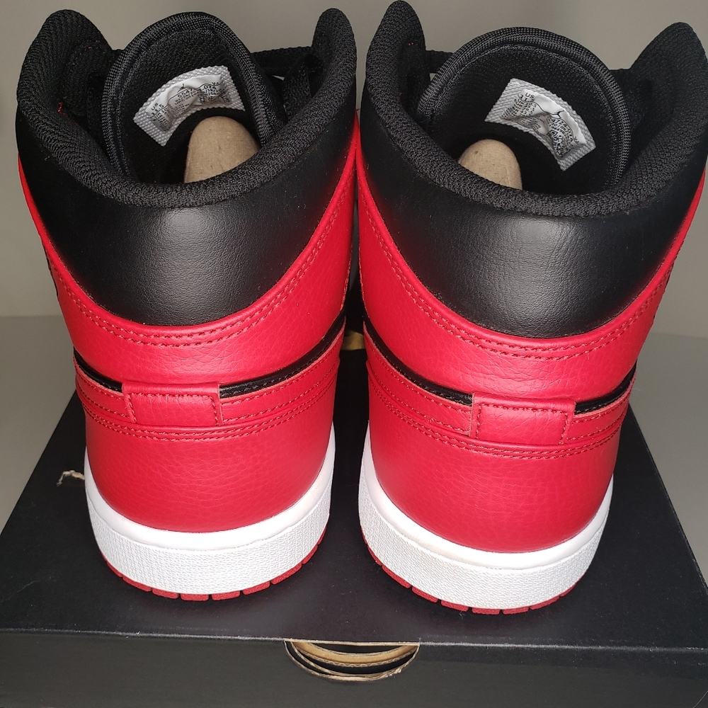 JORDAN 1 MID BRED "BANNED" MENS 11.5 - Picture 6 of 11